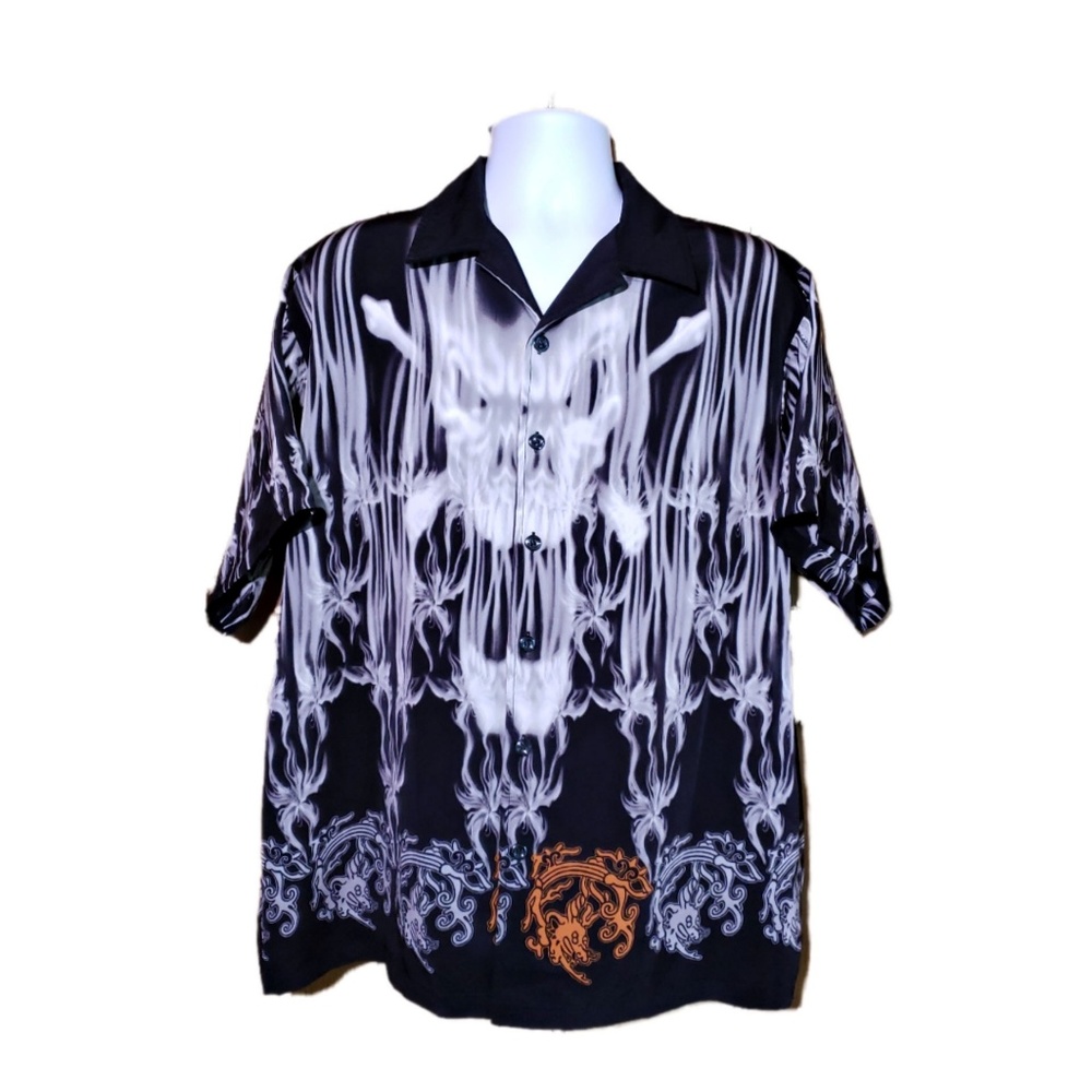ODO smoke skull casual button front medium